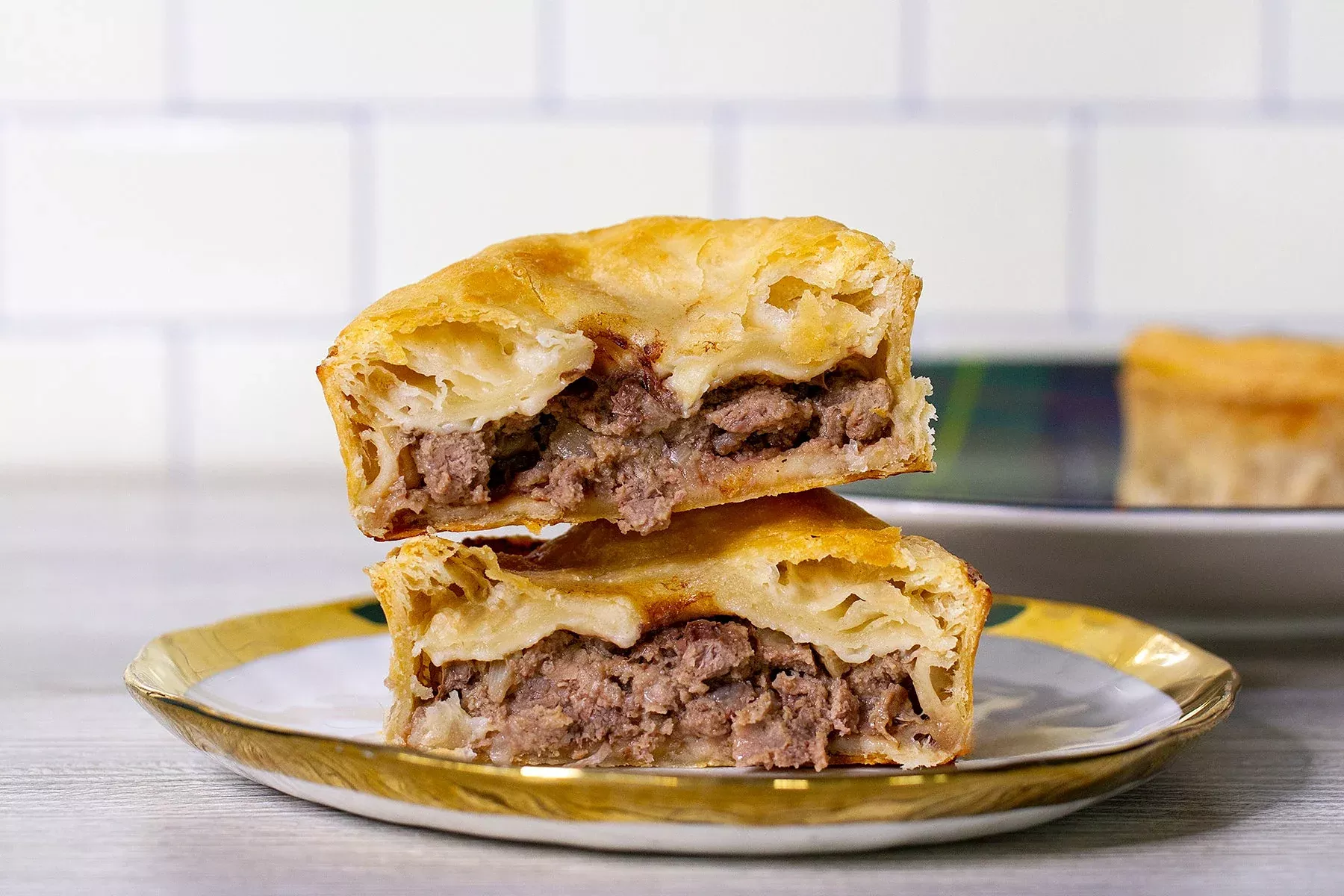Ackroyd's Steak & Onion Pies (4 Pack)