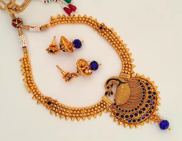 Blue Kemp Peacock Necklace Set