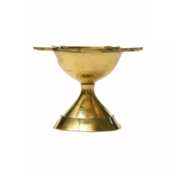 Diya Lamp Oil Stand / Deepam Kundulu (Medium Size)