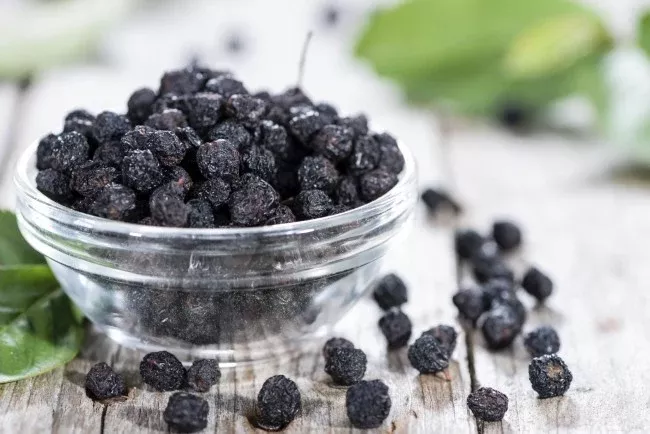 Dried Organic Aronia Berries