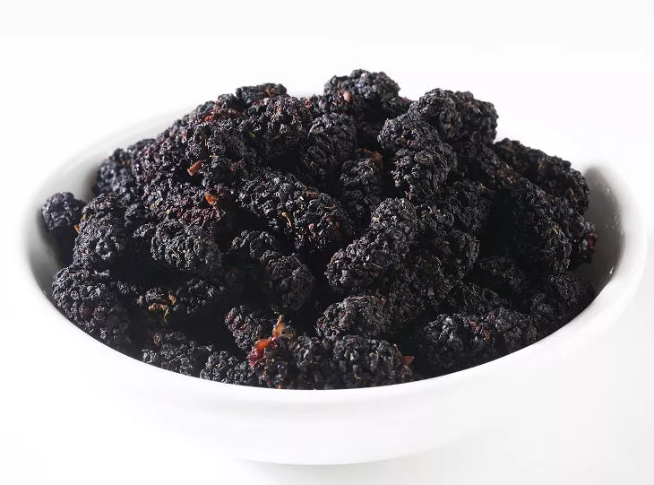 Dried Organic Black Mulberries