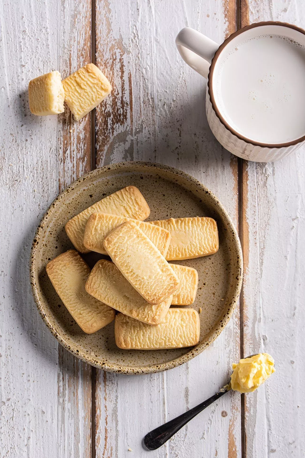 Lowrey Original Shortbread Biscuits | New Zealand Butter Tin
