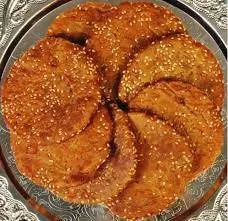 Mee Konaseema Stores Gingelly Ariselu - 1 Kg