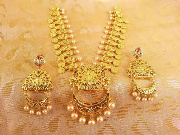 Multicolor Gold-Polished Lakshmi Kasu Necklace Set