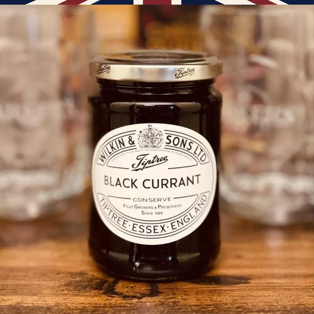 Tiptree Blackcurrant Conserve Jam